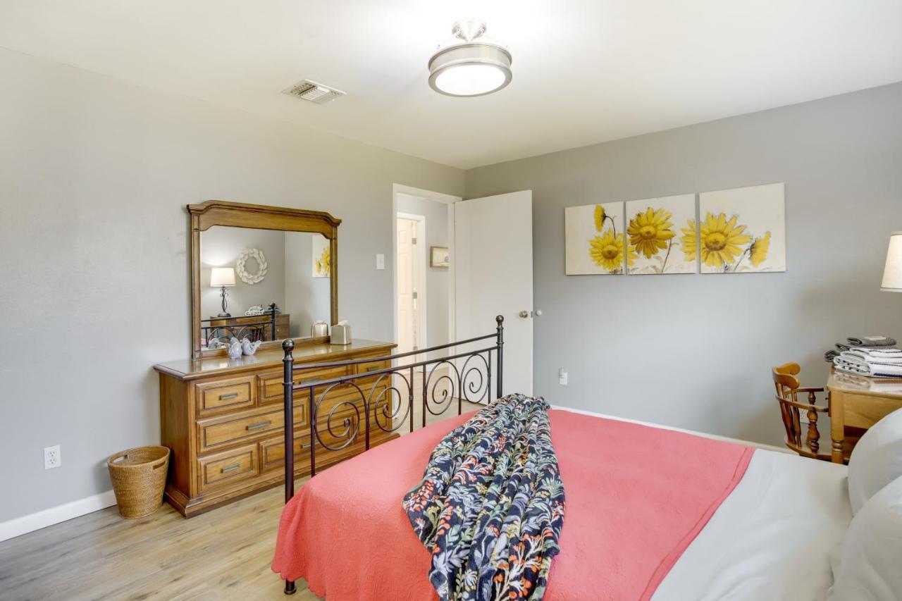Cozy Shenandoah Home Less Than 2 Mi To The Woodlands Mall! מראה חיצוני תמונה
